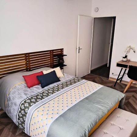 Apartamento Le Temps D'Un Moment Troyes Exterior foto